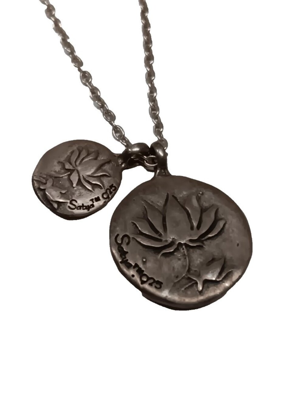 925 Sterling Silver Satya Italy Solid Double Flower Round Charm Chain Necklace